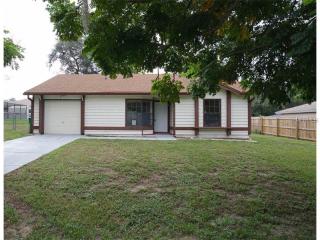 321 Champlain Dr, Deltona, FL 32725-9013