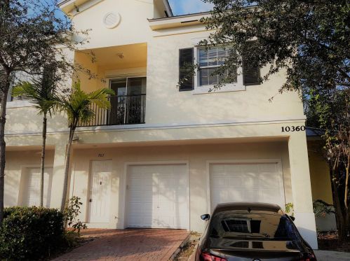 10360 Stephanie Way, Port Saint Lucie, FL 34987-1968