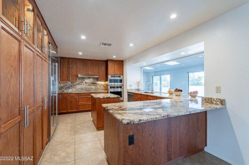 1348 Avenida Conalea, Tucson AZ 85748-7716 exterior