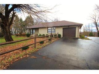 1765 Butler Logan Rd, Tarentum, PA 15084-3909