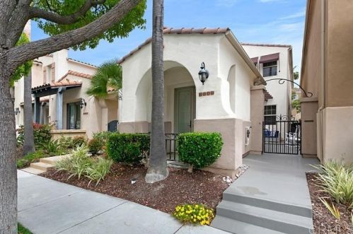 2111 Historic Decatur Rd, San Diego, CA 92106-6064