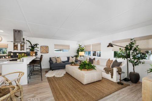 271 Revere Way, Newport Beach, CA 92660-6160