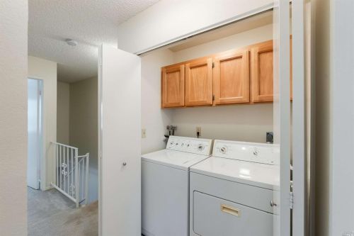 376 Harvest Ln, Santa Rosa CA  95401-9064 exterior