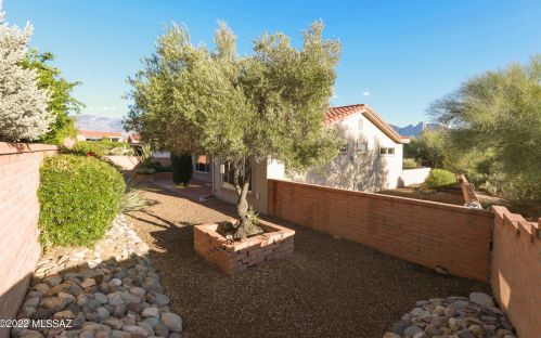 1049 Balmoral Pl, Tucson AZ 85755-5838 exterior