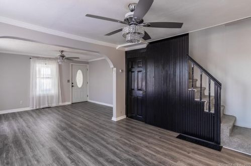 222 Emmett Ave, Derby CT 06418-1258 exterior