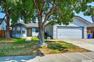 655 Jonquil Dr, Lathrop, CA 95330-9647