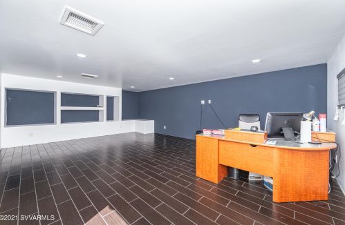 130 Grasshopper Ln, Sedona AZ 86336-4529 exterior