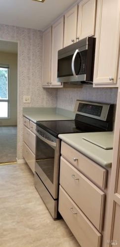 6430 Stone Brg Rd, Santa Rosa CA  95409-5827 exterior