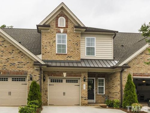 203 St Elizabeth Dr, Gibsonville, NC 27249-2784