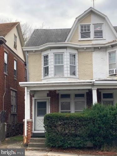 2411 Walnut St, Harrisburg, PA 17103-1757