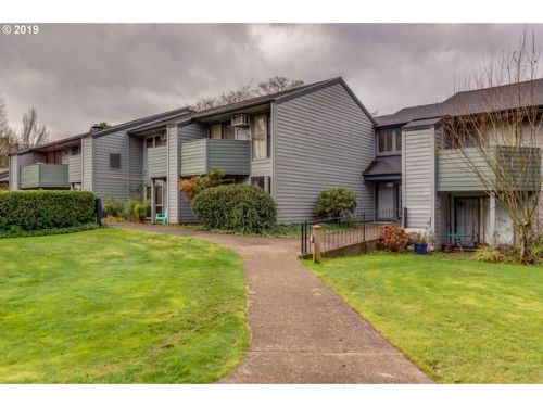 8755 Brightfield Cir, Portland, OR 97223-4413