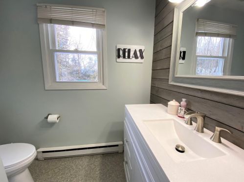 4 Monarch Ln, Unity NH  03743-5725 exterior