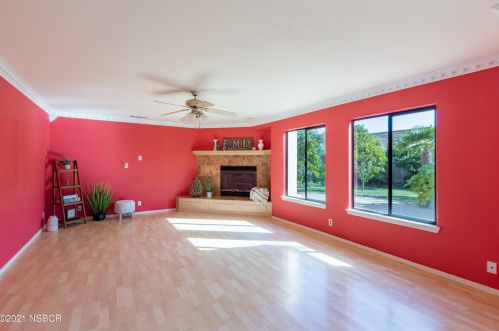 4621 Woodmere Rd, Santa Maria CA  93455-6680 exterior