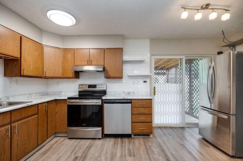 1264 Frayne Dr, New Carlisle OH  45344-2816 exterior