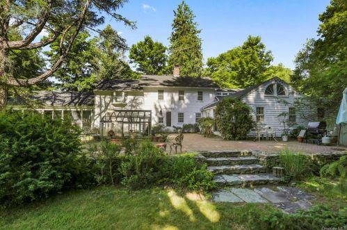 14 Lockwood Rd, Lewisboro, NY 10590-2328