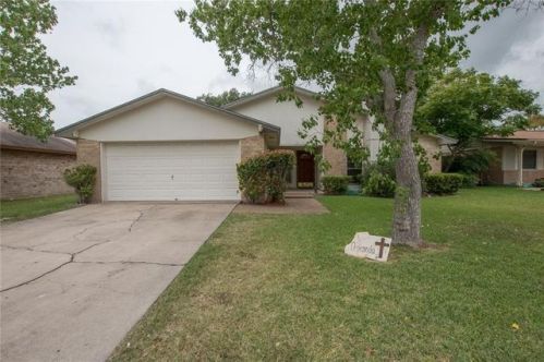 1813 Falcon Dr, Portland, TX 78374-2712