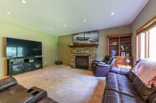 5102 Mary Allen Ln, Brainerd MN  56401-7989 exterior