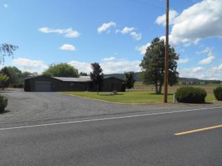 20206 Harpold Rd, Malin, OR 97632-9726