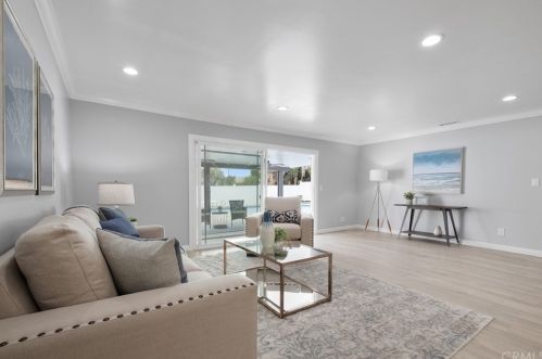 1910 El Portal Dr, La Habra CA  90631-4423 exterior