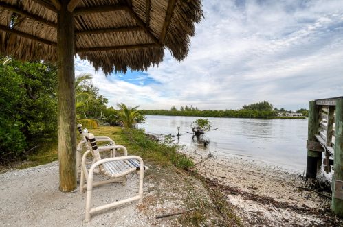 9979 Osprey Pointe Dr, Hobe Sound FL  33455-3023 exterior