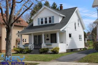 157 Park St, Jamestown, NY 14701-8037