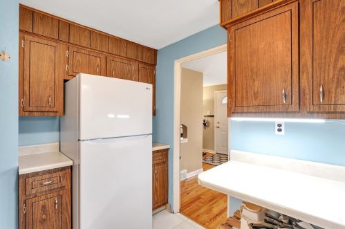 916 Stevendale Dr, Pittsburgh PA  15221-3926 exterior