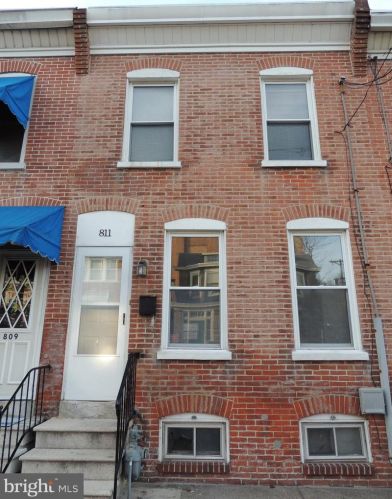 811 Lincoln St, Wilmington, DE 19805-5319