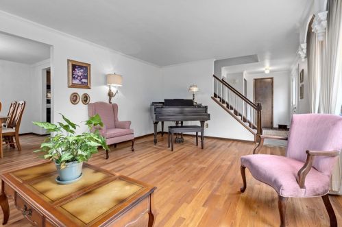 226 Iola St, Glenshaw PA  15116-2029 exterior