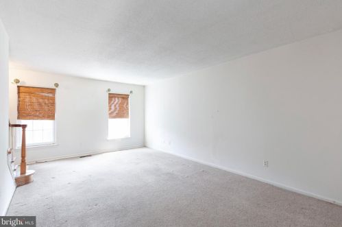 144 Wellington Ter, Lansdale PA  19446-4960 exterior