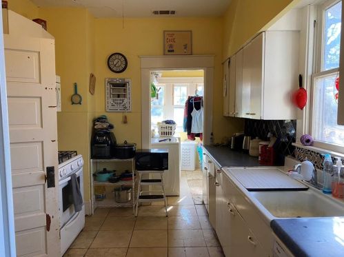 807 Sycamore St, Denton, TX 76201-5921