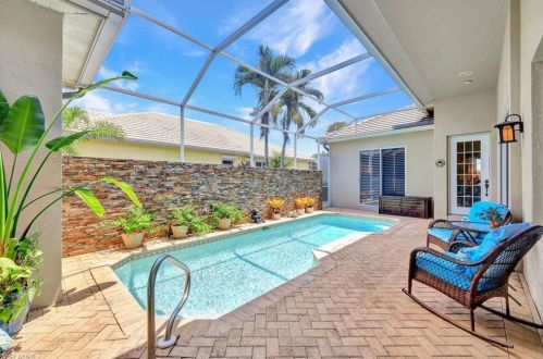 6006 Highwood Park Ln, Naples, FL 34110-2379