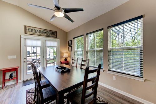 4826 Lakeview Ct, South Lebanon OH  45065-1458 exterior