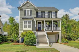 208 Clouter Creek Dr, Charleston SC  29492-8411 exterior