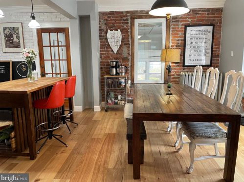 145 Washington Ave, Souderton PA  18964-1545 exterior