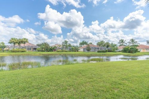 7829 Orvieto Ct, Naples FL  34114-2634 exterior