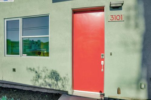 3101 35th Ave, Oakland, CA 94619-3406