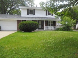 8831 Dallas St, Milwaukee, WI 53224-4867