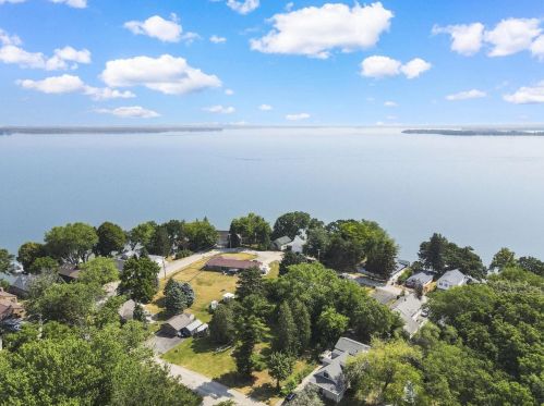 11618 Maple Beach Dr, Edgerton WI  53534-9078 exterior