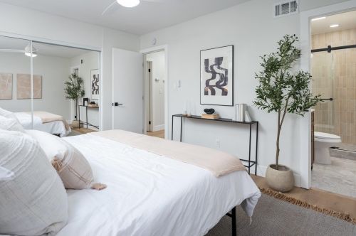 6623 Ballinger Ave, San Diego CA  92119-1822 exterior