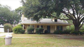 5635 Tee Dr, Zachary, LA 70791-2339
