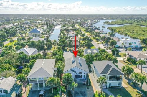 1115 Central Ave, Flagler Beach, FL 32136-3142