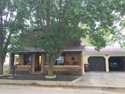 409 8th St, Jonestown, IN 47512-1416