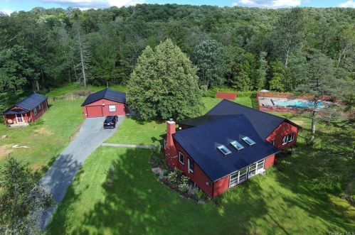 393 Cattail Rd, Lew Beach, NY 12758-6745