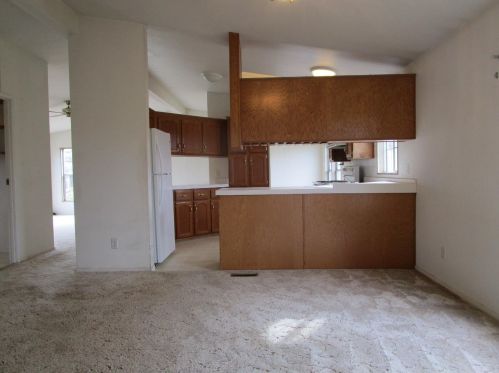 441 Los Viboras Rd, Hollister, CA 95023-9466