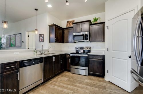 17976 114th Ln, Sun City, AZ 85378-6988
