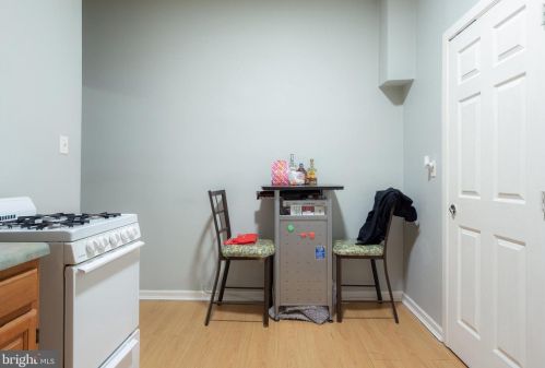 651 State St, Camden NJ  08102-1825 exterior