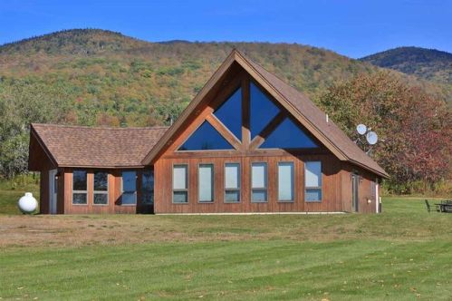 19 Bailey Rd, Northumberland, NH 03583-6503