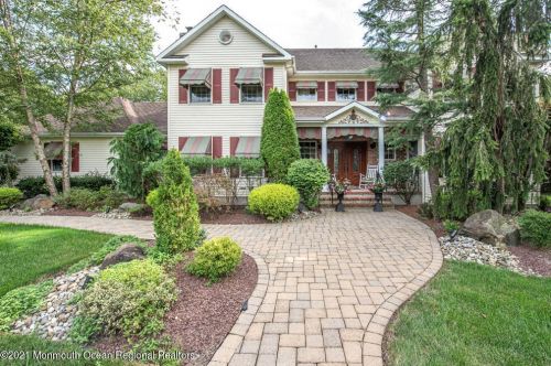 12 Statesboro Rd, East Freehold, NJ 07728-7817
