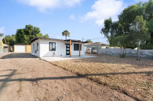 2432 3rd Ave, San Bernardino, CA 92407-6906