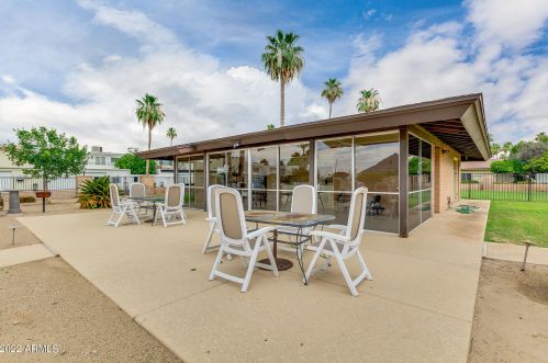 7724 Camelback Rd, Scottsdale AZ 85251-1801 exterior